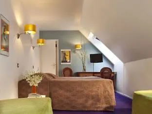 Hotel Le Hameau De Passy Parigi