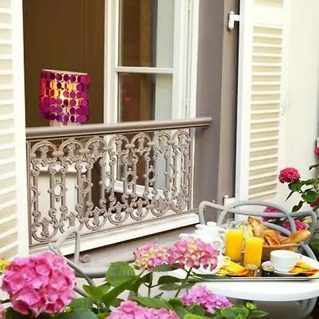 Le Hameau De Passy Hotel