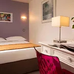 Le Hameau De Passy Hotel 2*