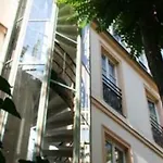 Hotel Le Hameau De Passy Paris