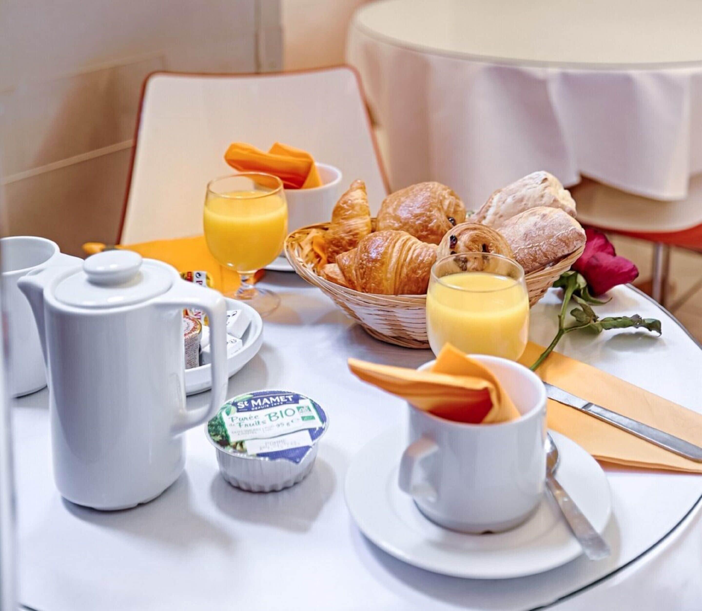 Le Hameau De Passy Hotel 2*