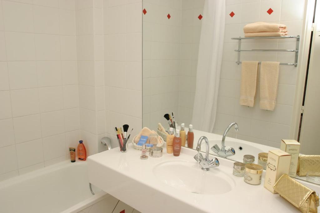 Le Hameau De Passy Hotel