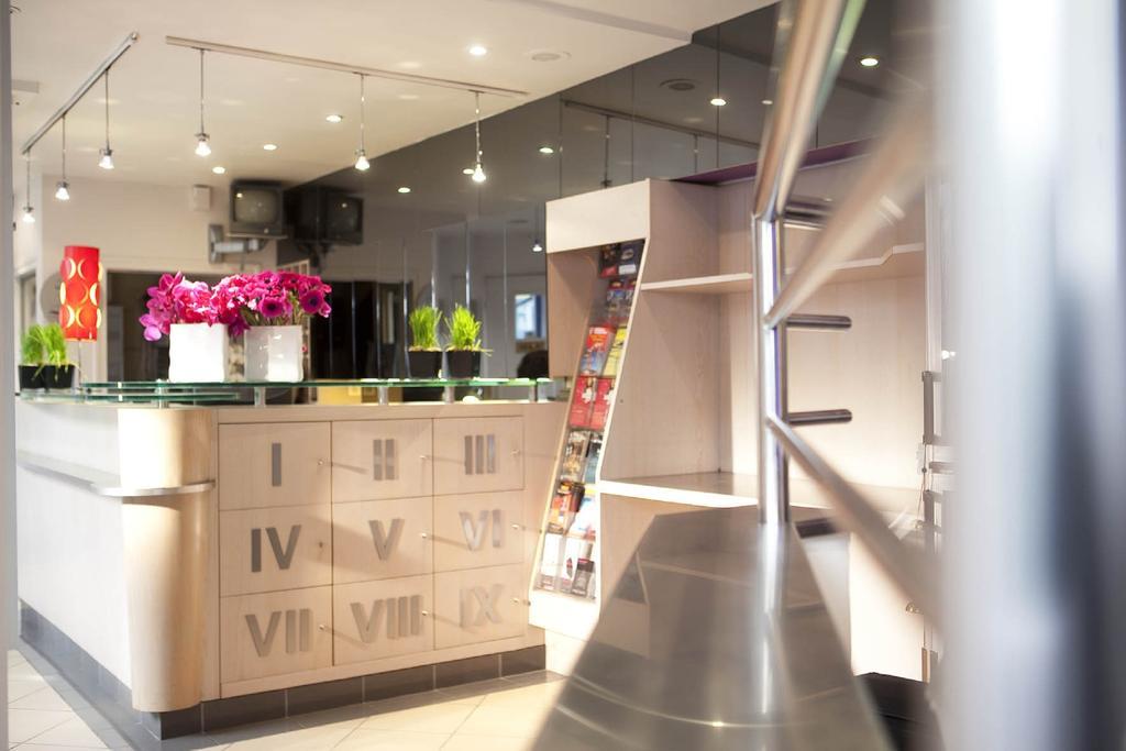 Le Hameau De Passy 2* Paris